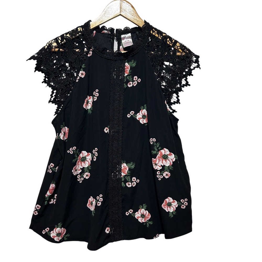 Y2K No Boundaries XXL Black Floral Crochet Lace Trim Boho Cottagecore Whimsigoth
